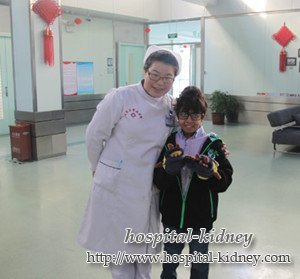Ein sechs Jahre alter Junge mit nephrotischem Syndrom erfolgreich vermieden Dialysis